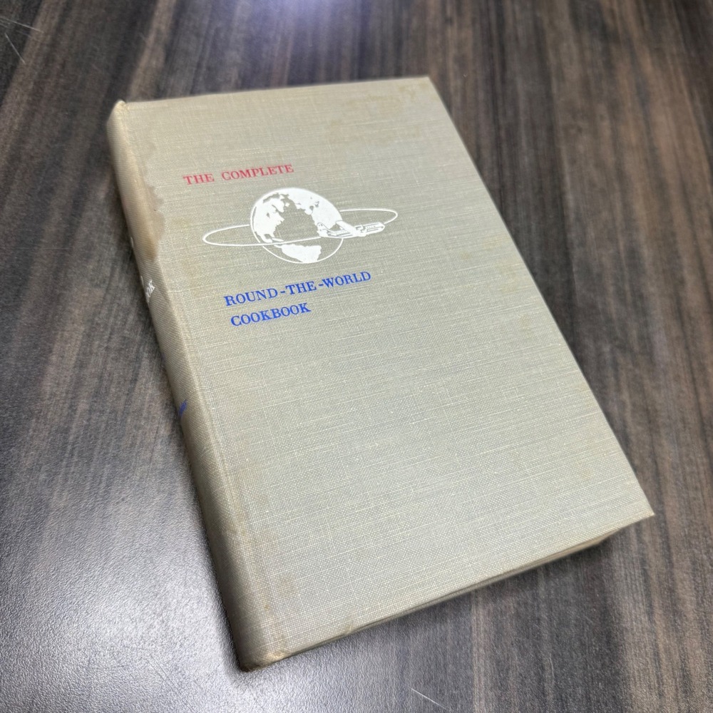The Complete Round The World‎ Cookbook by Myra Waldo First Edition 1954